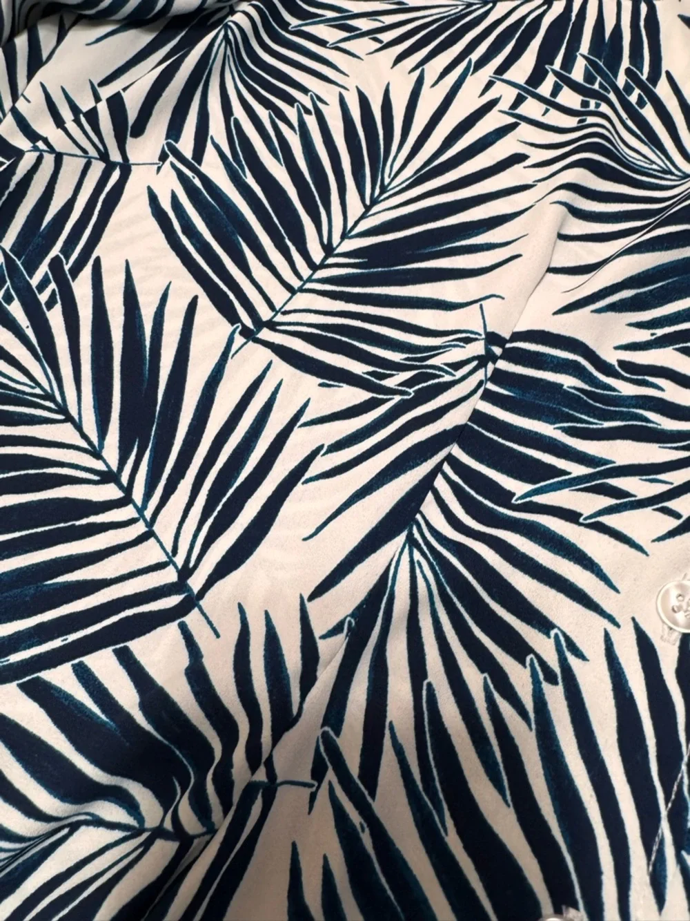 Chico's women’s plus Navy and White Palm-Print Tie-Front Blouse